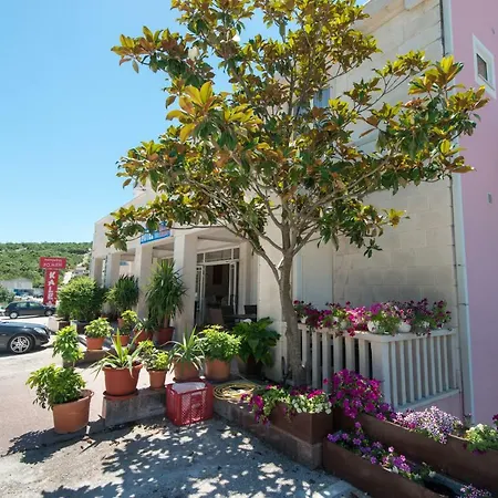 Matic 4* Neum