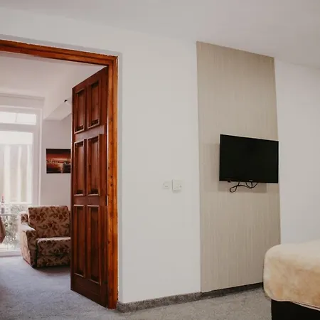 汽车旅馆 Matic 4*